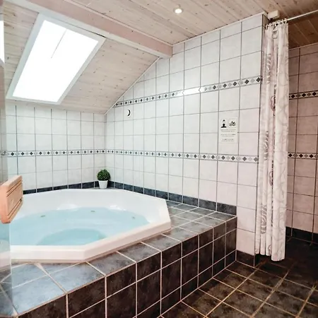 Stunning In With Sauna Ansager